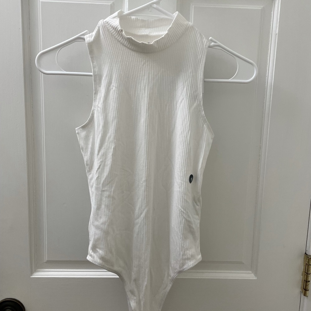 white hollister mockneck bodysuit
